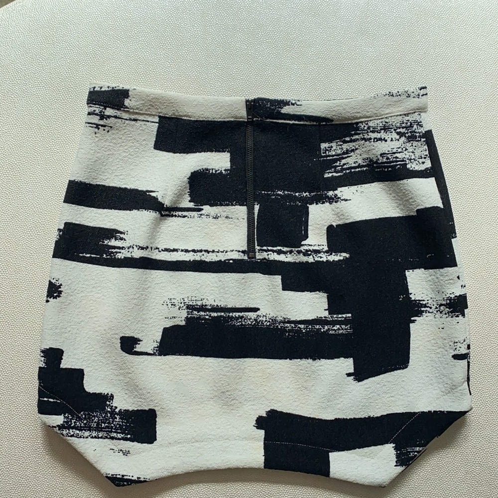 Renamed Mini skirt - Picture 2 of 3